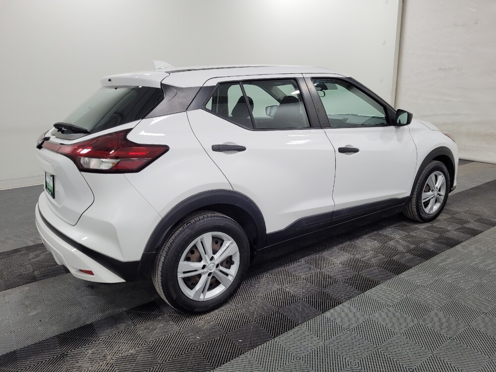 2022 Nissan Kicks in Allentown, PA 18103 - 18111013 10