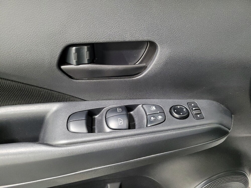 2022 Nissan Kicks in Allentown, PA 18103 - 18111013 27