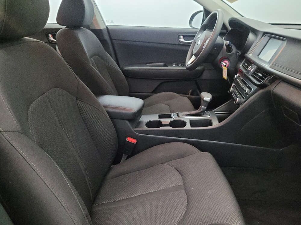 2018 Kia Optima in Allentown, PA 18103 - 18111018 21