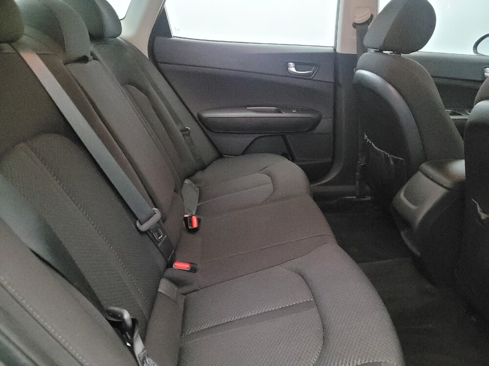 2018 Kia Optima in Allentown, PA 18103 - 18111018 19