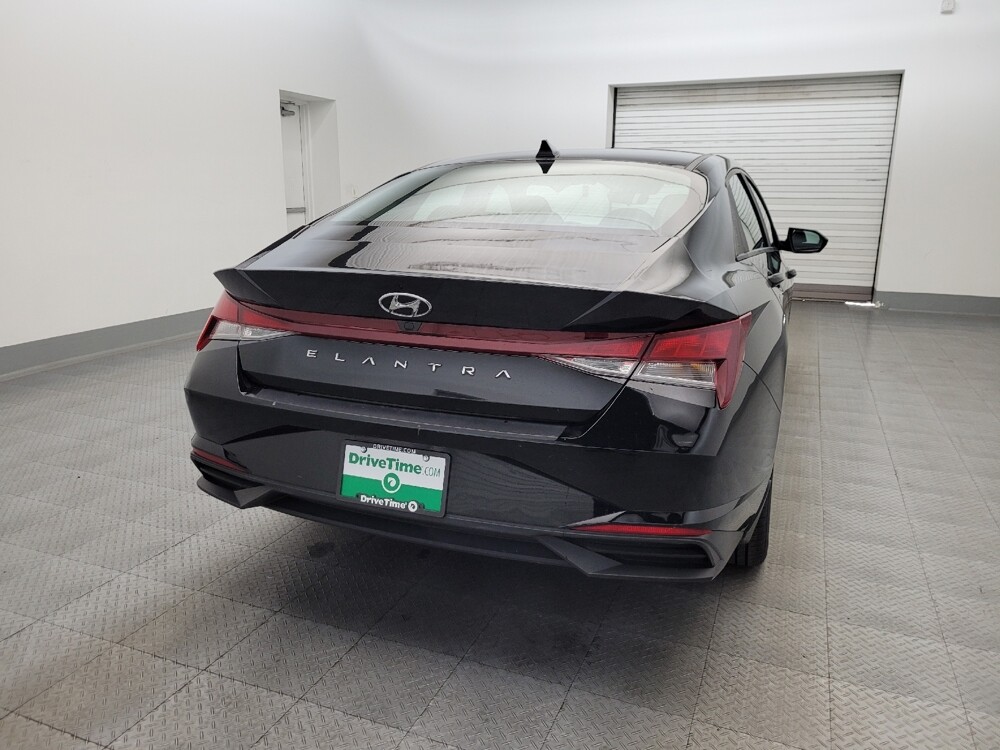2023 Hyundai Elantra in Mesa, AZ 85210 - 18111032 7