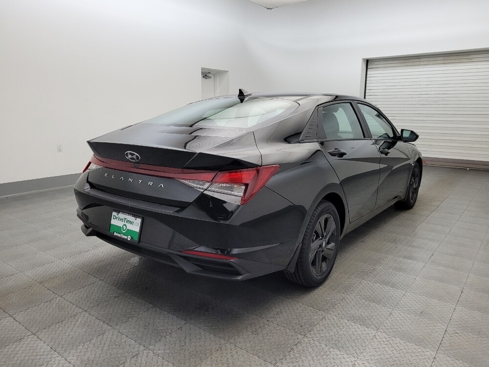 2023 Hyundai Elantra in Mesa, AZ 85210 - 18111032 9