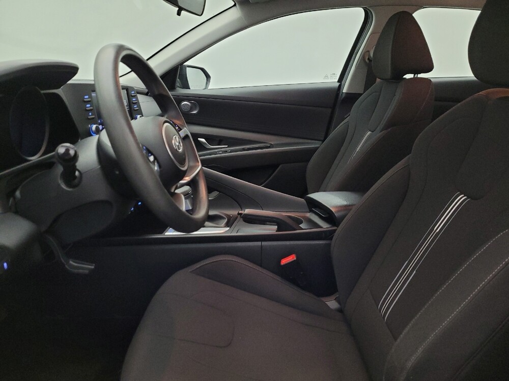 2023 Hyundai Elantra in Mesa, AZ 85210 - 18111032 17