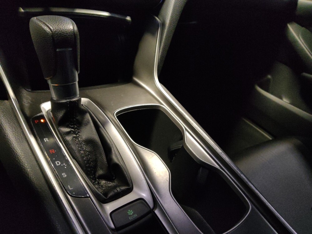 2020 Honda Accord in Mesa, AZ 85210 - 18111033 26