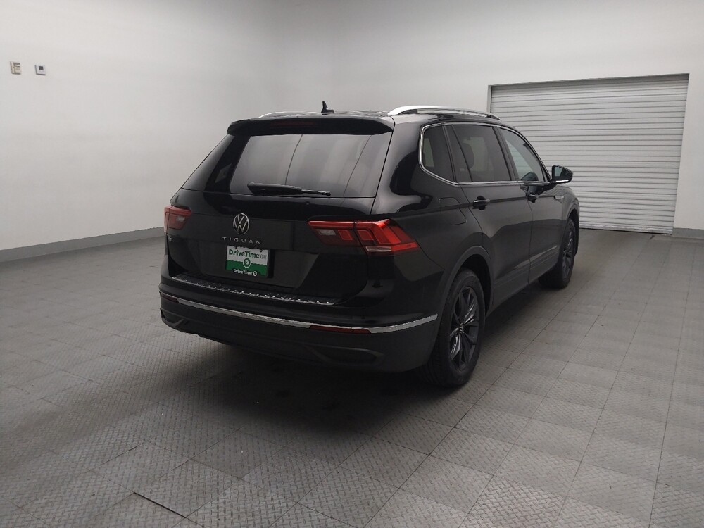 2023 Volkswagen Tiguan in Plano, TX 75074 - 18111034 9