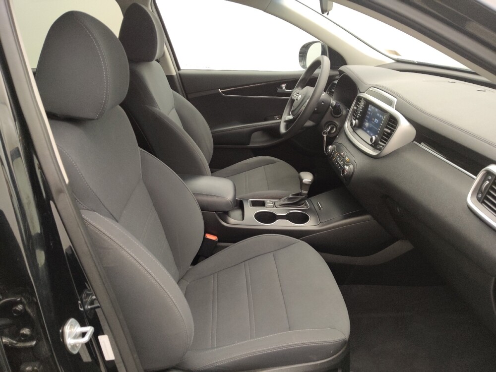 2019 Kia Sorento in Houston, TX 77060 - 18111036 21