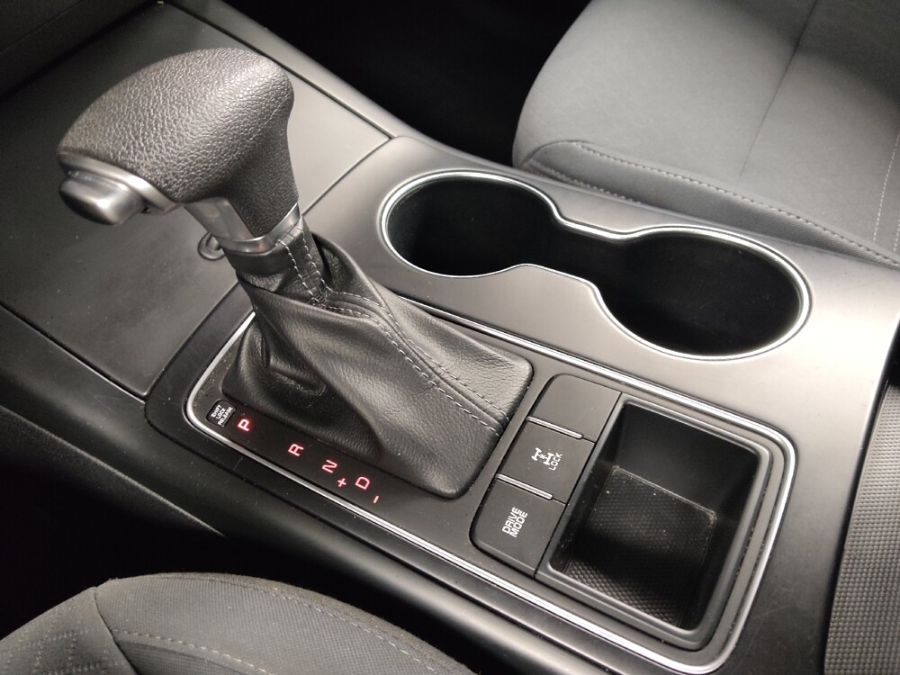 2019 Kia Sorento in Houston, TX 77060 - 18111036 26