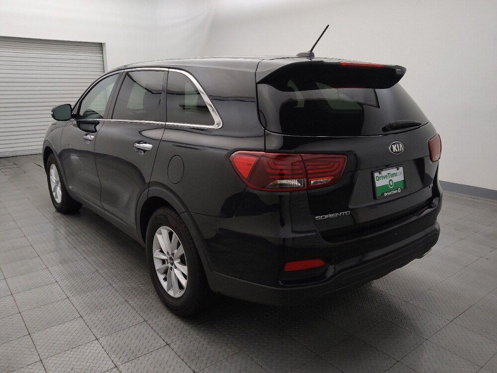 2019 Kia Sorento in Houston, TX 77060 - 18111036 5