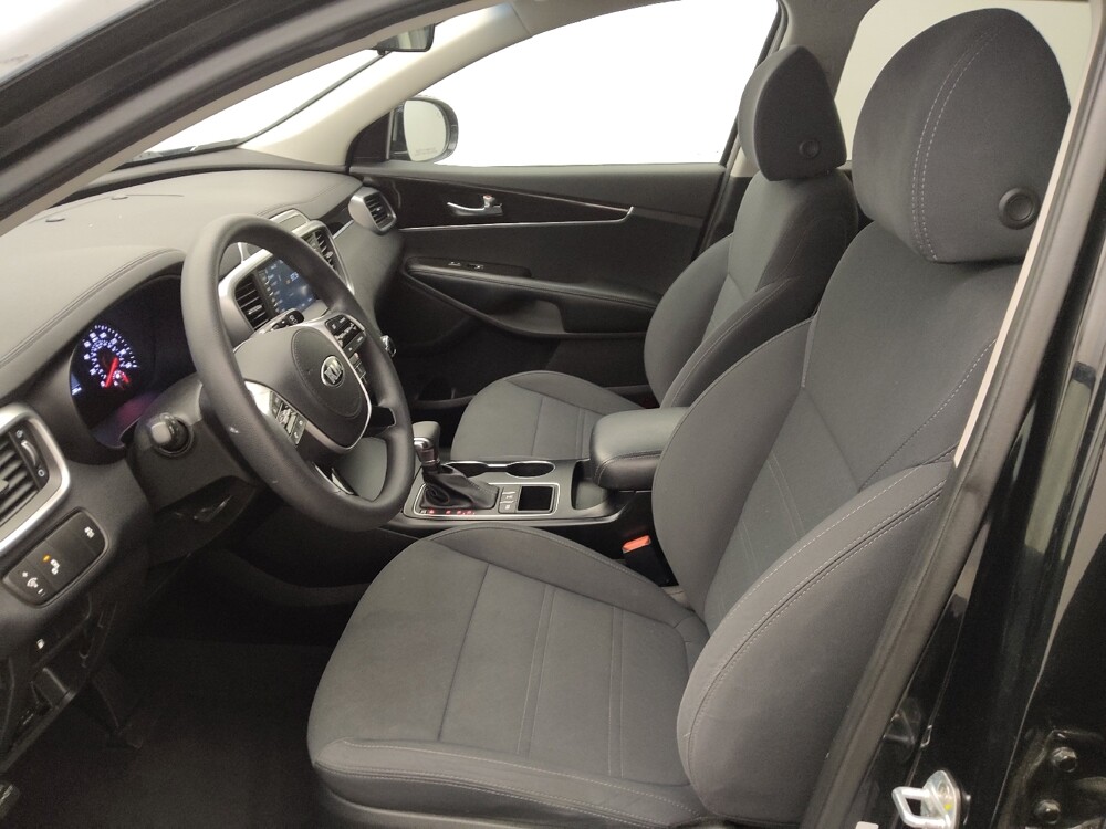 2019 Kia Sorento in Houston, TX 77060 - 18111036 17