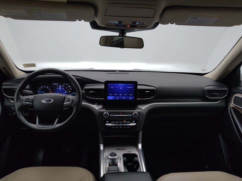 2020 Ford Explorer in Topeka, KS 66611 - 18111039 22