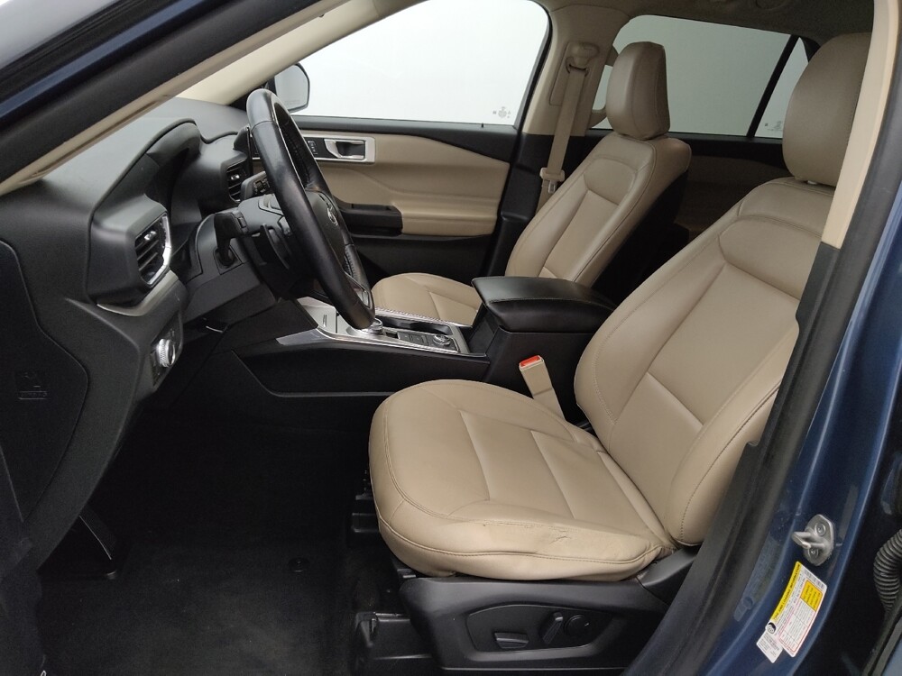2020 Ford Explorer in Topeka, KS 66611 - 18111039 17
