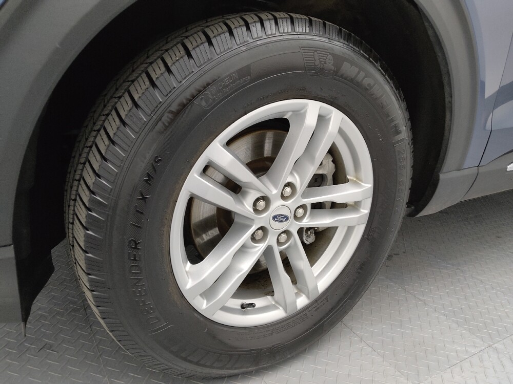 2020 Ford Explorer in Topeka, KS 66611 - 18111039 31