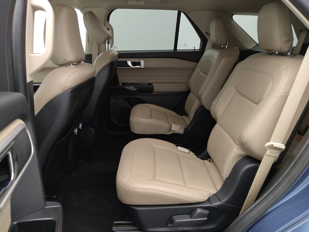 2020 Ford Explorer in Topeka, KS 66611 - 18111039 18