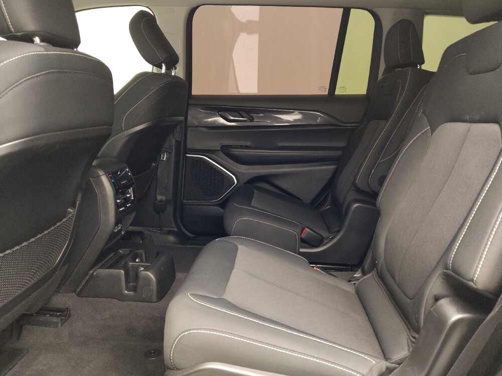 2022 Jeep Grand Cherokee L in Denver, CO 80012 - 18111041 18