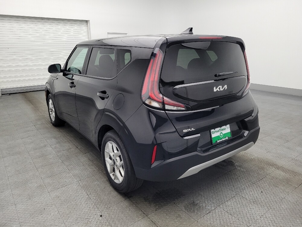 2025 Kia Soul in Gainesville, FL 32609 - 18111046 5