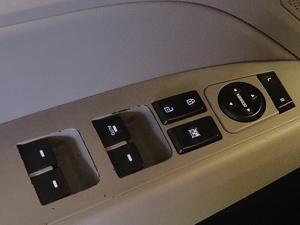 2020 Hyundai Elantra in Tallahassee, FL 32304 - 18111057 27