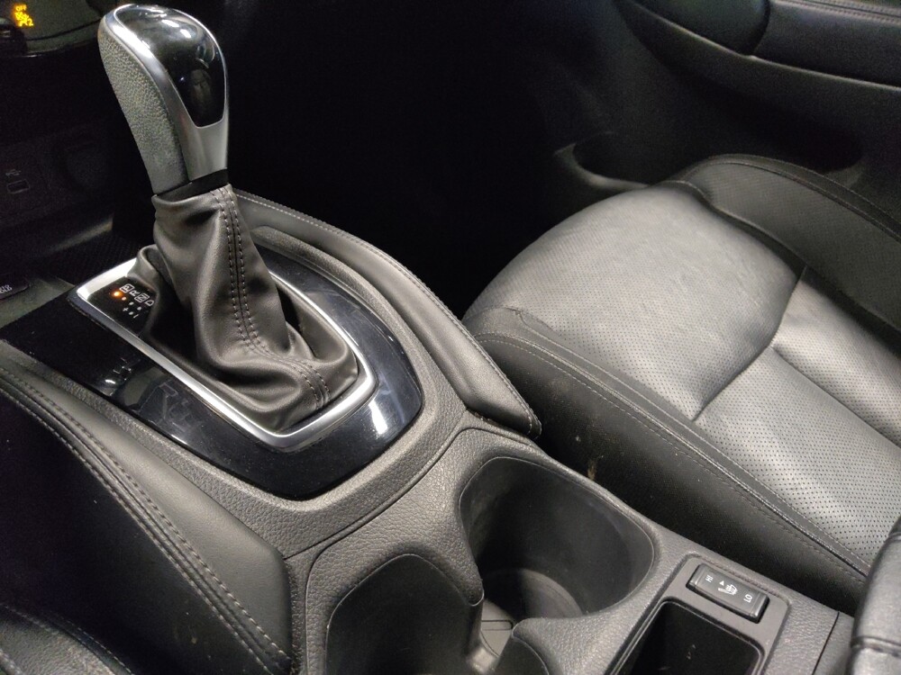 2020 Nissan Rogue in Glendale, AZ 85301 - 18111059 26