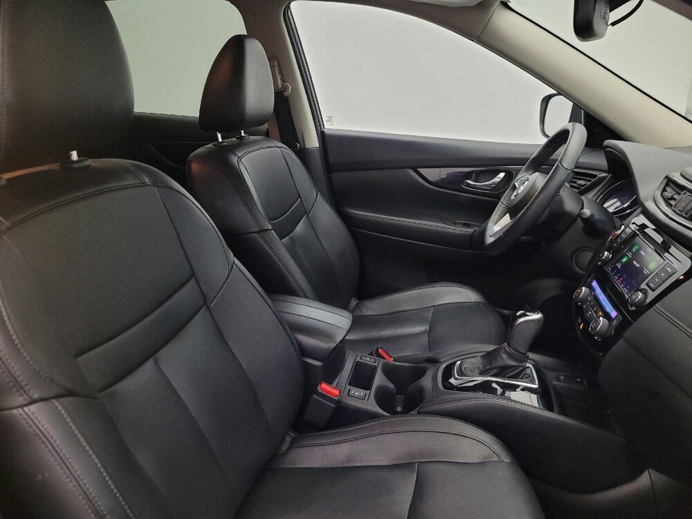 2020 Nissan Rogue in Glendale, AZ 85301 - 18111059 21