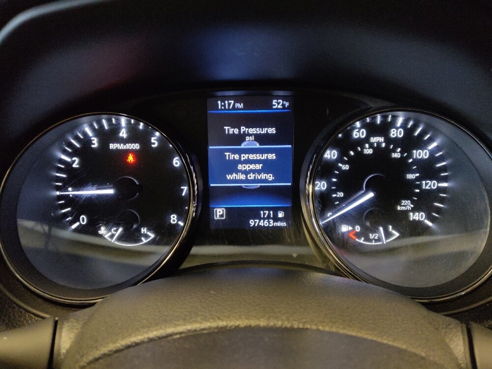 2020 Nissan Rogue in Glendale, AZ 85301 - 18111059 23