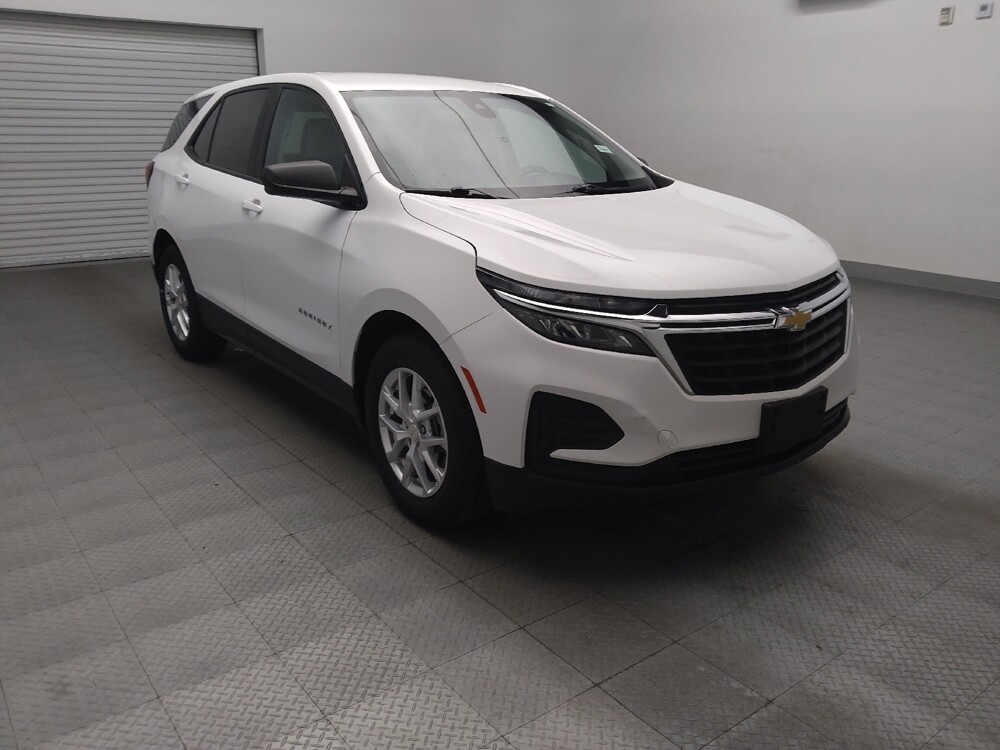 2022 Chevrolet Equinox in Fort Worth, TX 76116 - 18111061 13