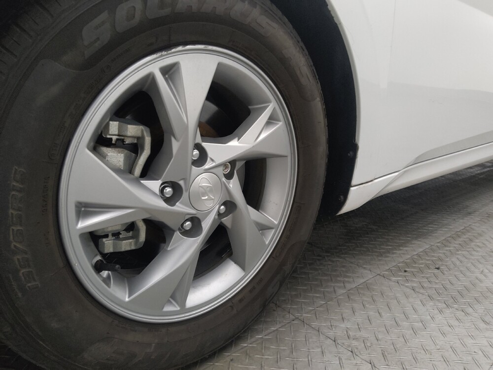 2021 Hyundai Elantra in Kissimmee, FL 34744 - 18111070 31