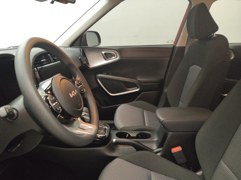 2023 Kia Soul in Lombard, IL 60148 - 18111072 17