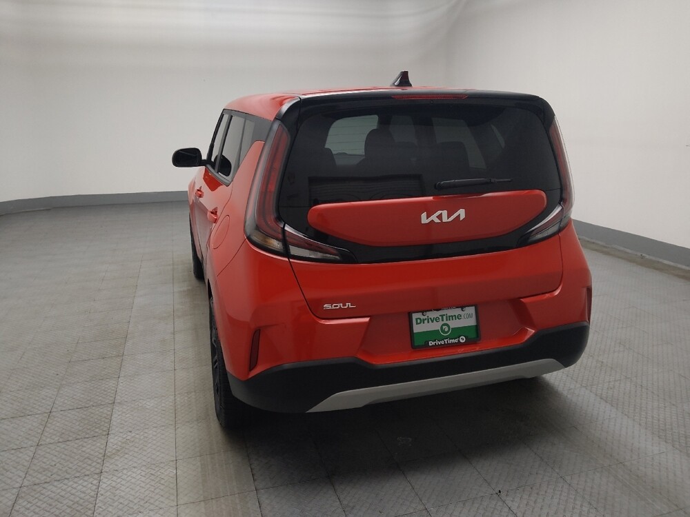 2023 Kia Soul in Lombard, IL 60148 - 18111072 5