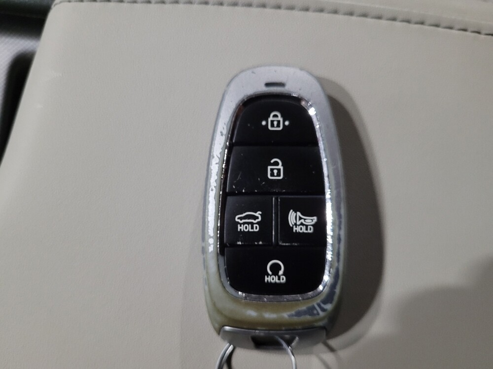 2023 Hyundai Sonata in Allentown, PA 18103 - 18111074 32