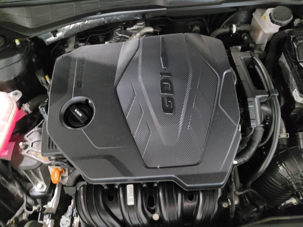 2023 Hyundai Sonata in Allentown, PA 18103 - 18111074 30