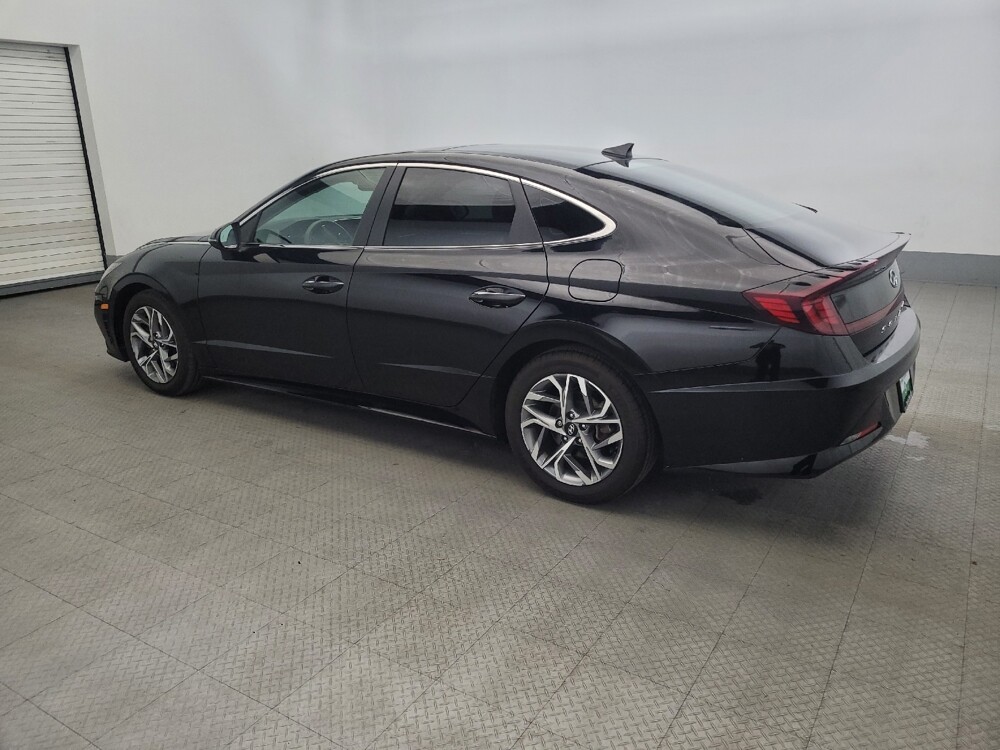 2023 Hyundai Sonata in Allentown, PA 18103 - 18111074 3