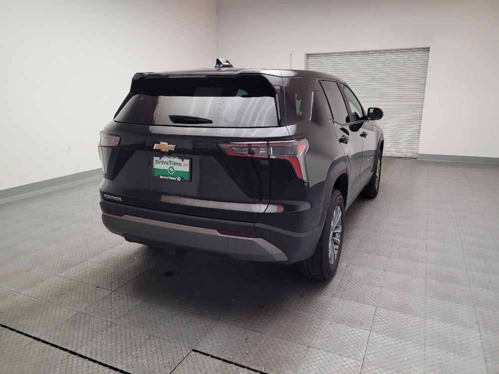 2025 Chevrolet Equinox in Montclair, CA 91763 - 18111075 7