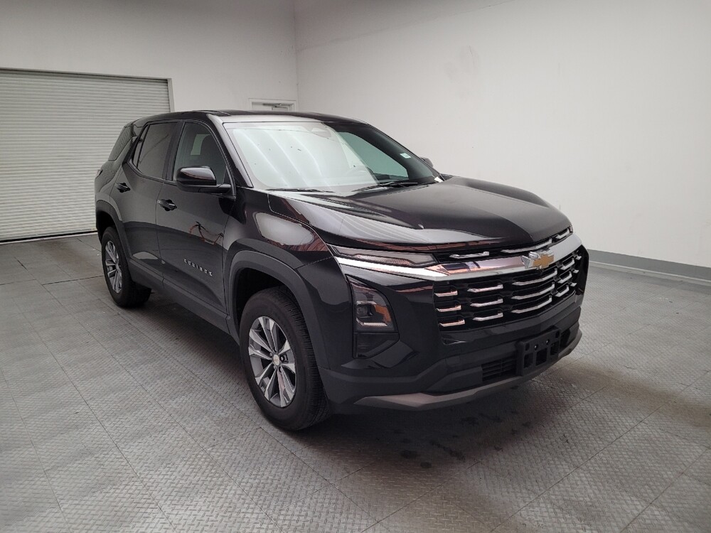 2025 Chevrolet Equinox in Montclair, CA 91763 - 18111075 13