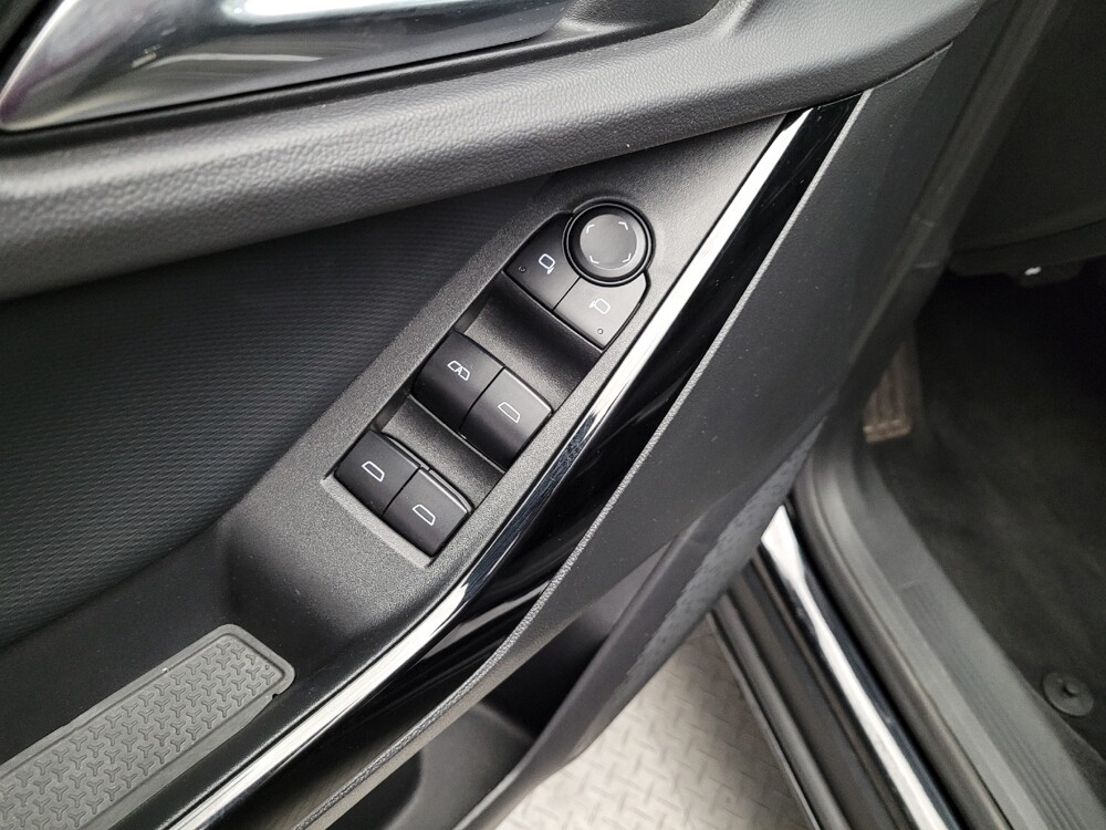 2025 Chevrolet Equinox in Montclair, CA 91763 - 18111075 27