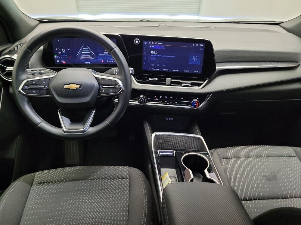 2025 Chevrolet Equinox in Montclair, CA 91763 - 18111075 22