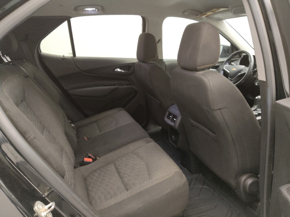 2018 Chevrolet Equinox in St. Louis, MO 63136 - 18111076 19