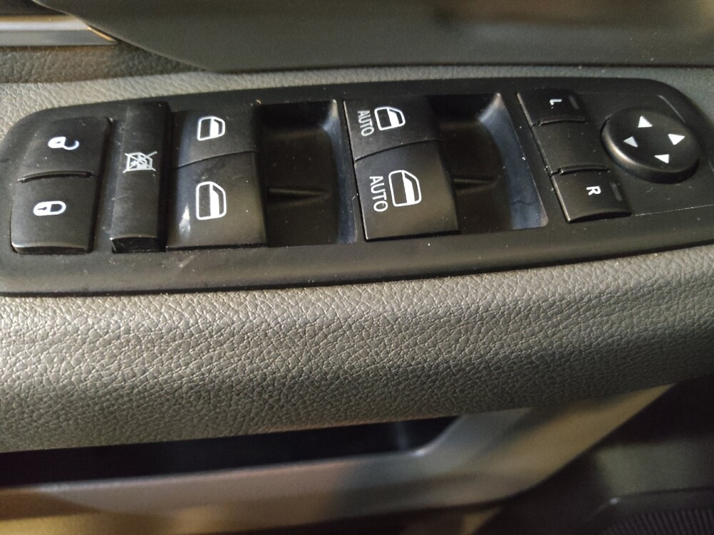 2019 RAM 1500 in Columbia, SC 29210 - 18111078 27