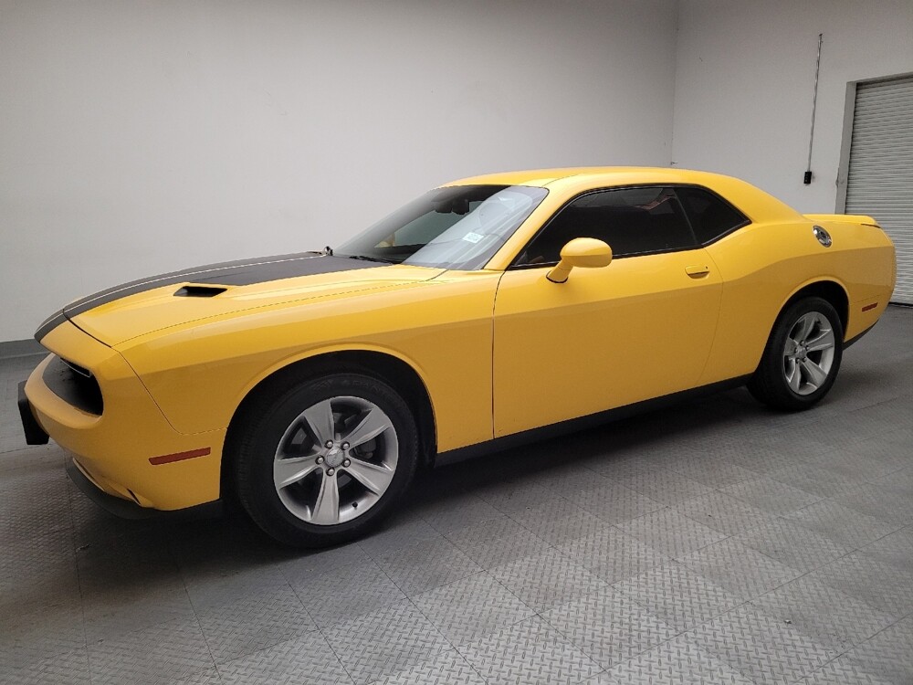 2018 Dodge Challenger in Montclair, CA 91763 - 18111080 2