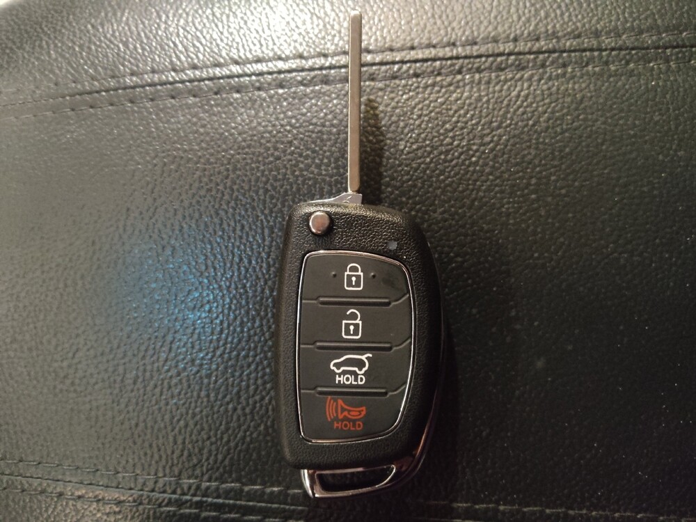 2014 Hyundai Santa Fe in Pensacola, FL 32505 - 18111085 32