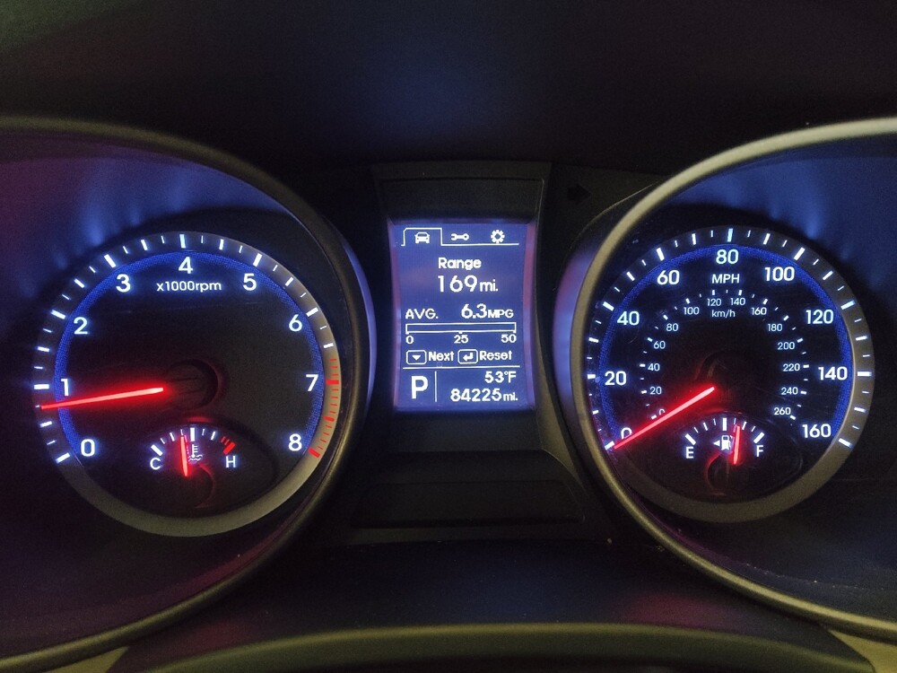 2014 Hyundai Santa Fe in Pensacola, FL 32505 - 18111085 23