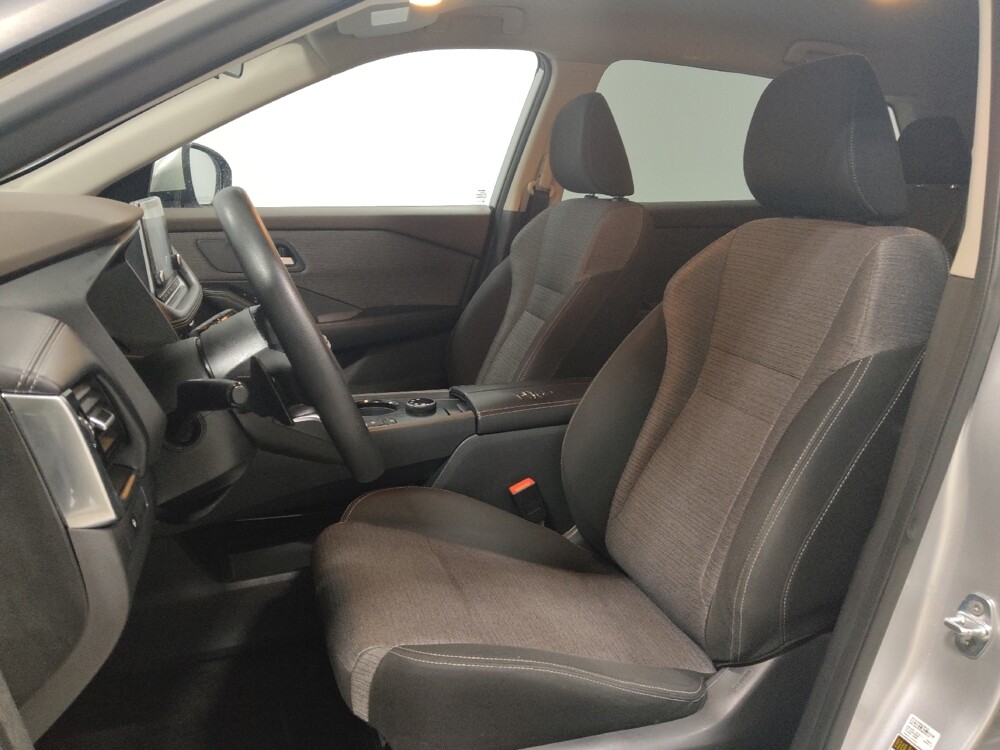 2022 Nissan Rogue in Columbus, OH 43231 - 18111090 17