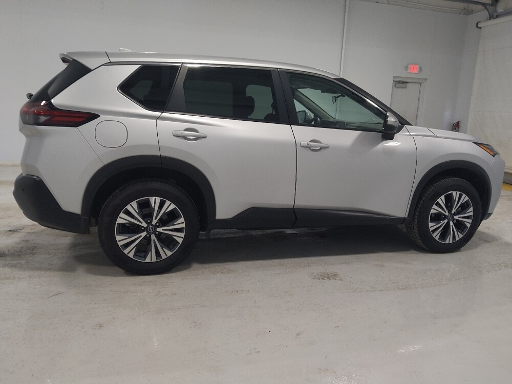 2022 Nissan Rogue in Columbus, OH 43231 - 18111090 10