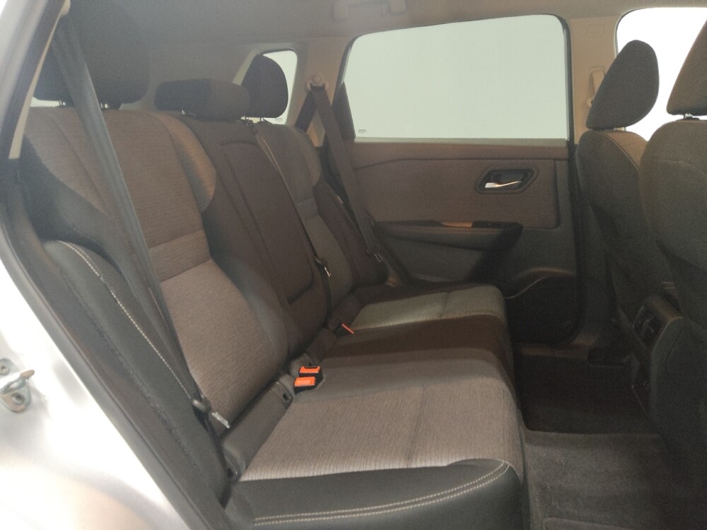 2022 Nissan Rogue in Columbus, OH 43231 - 18111090 19