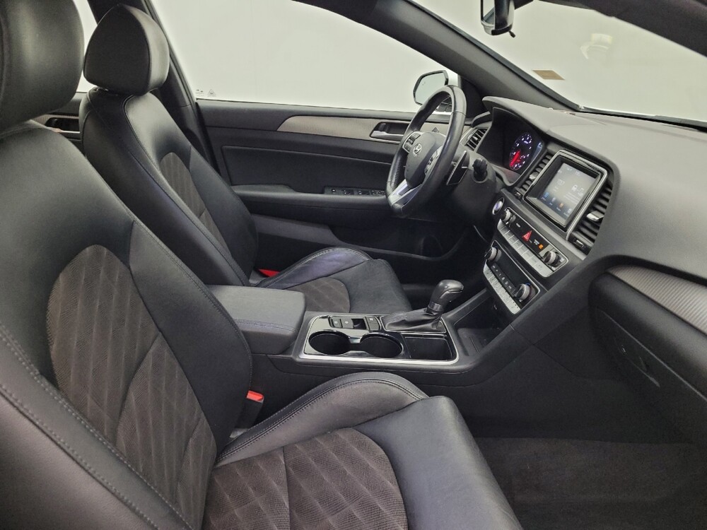 2019 Hyundai Sonata in Greenville, NC 27834 - 18111091 21