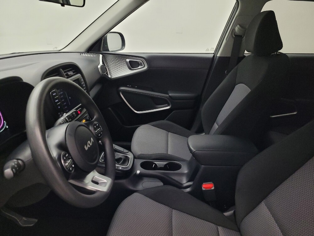 2023 Kia Soul in Midlothian, IL 60445 - 18111094 17