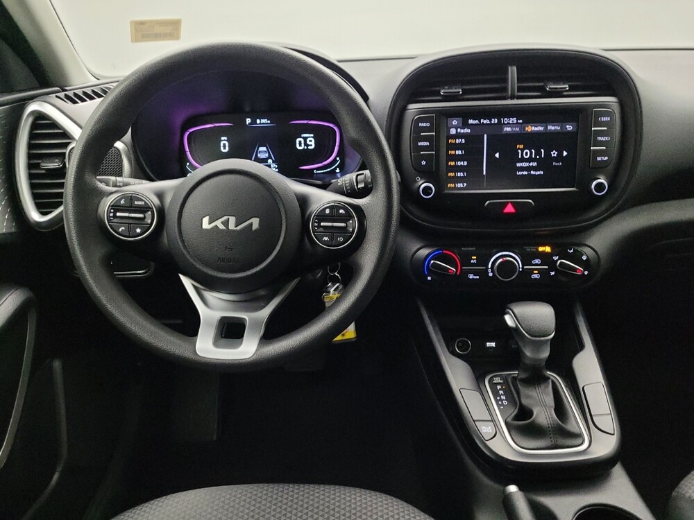 2023 Kia Soul in Midlothian, IL 60445 - 18111094 22