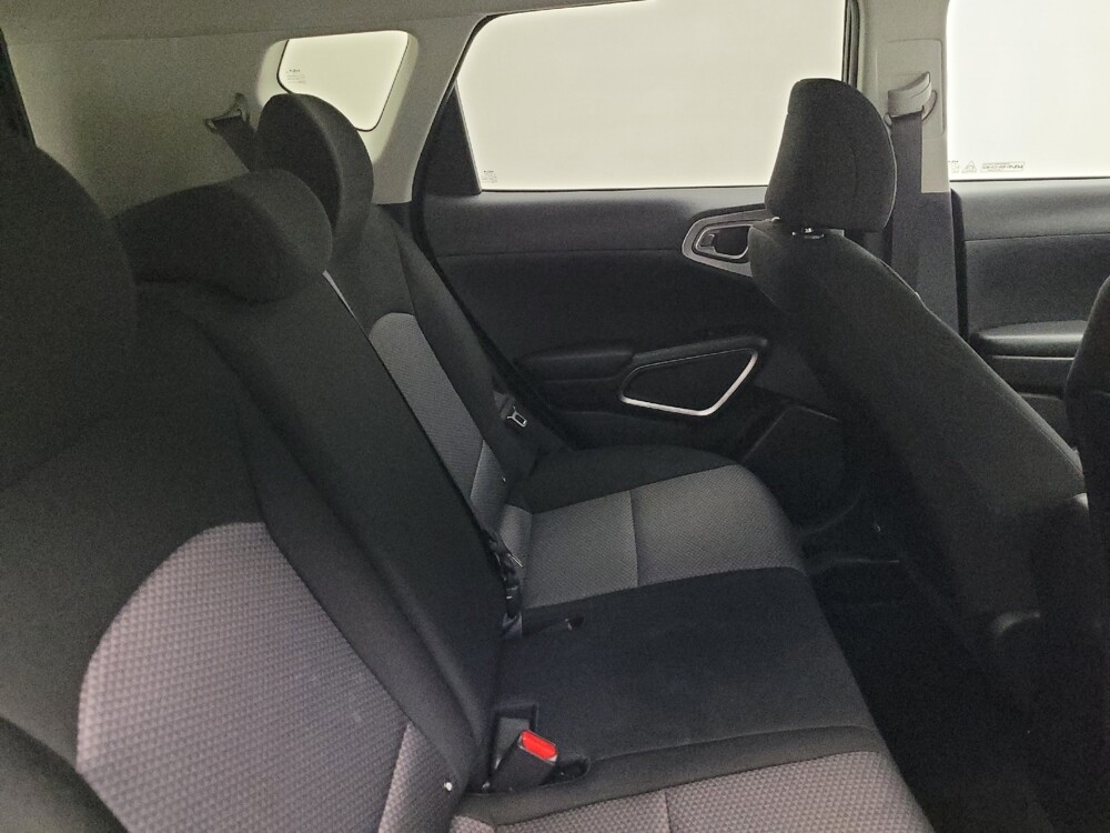 2023 Kia Soul in Midlothian, IL 60445 - 18111094 19