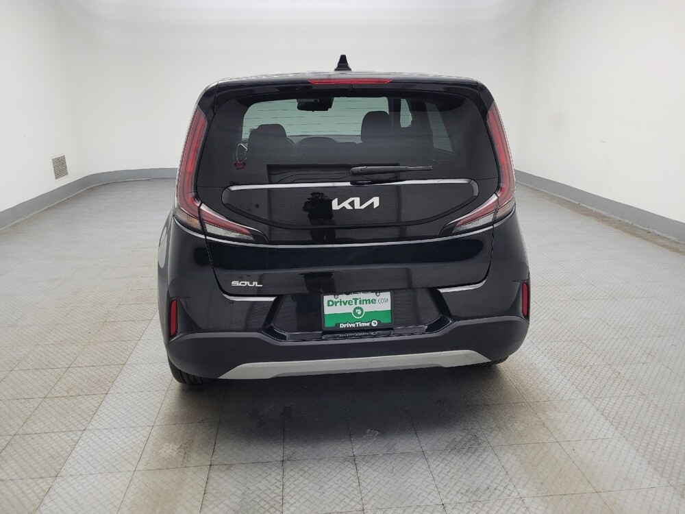 2023 Kia Soul in Midlothian, IL 60445 - 18111094 6