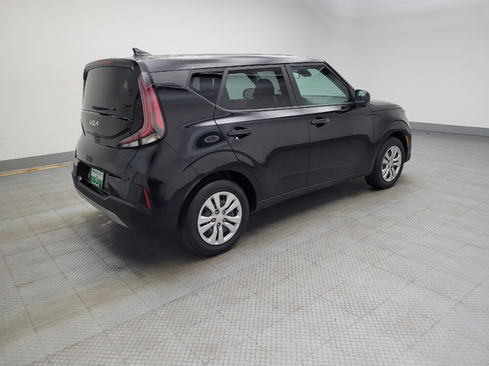 2023 Kia Soul in Midlothian, IL 60445 - 18111094 10