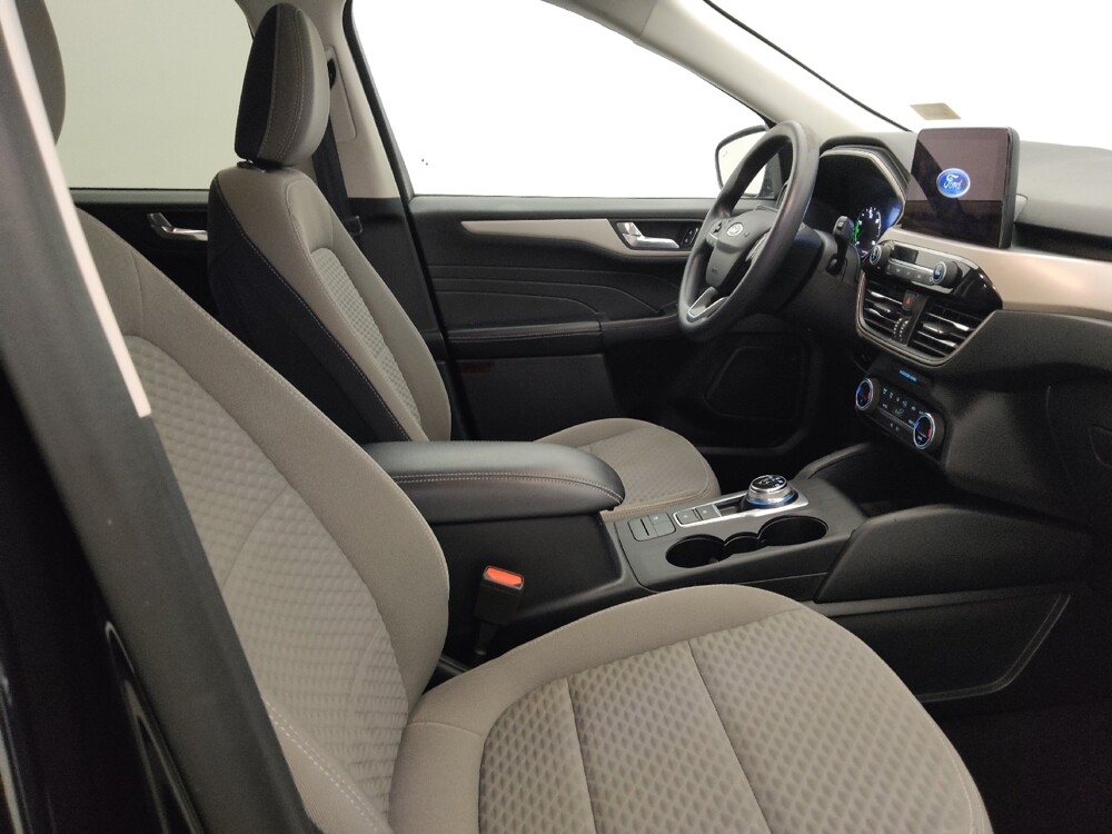 2021 Ford Escape in Tallahassee, FL 32304 - 18111104 21