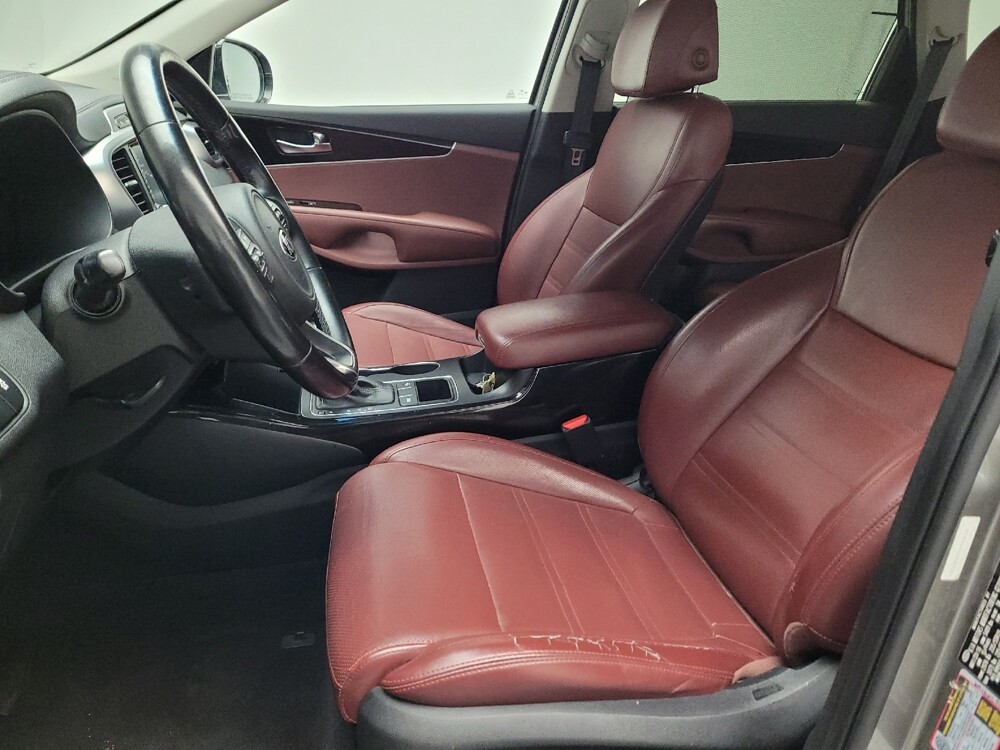 2017 Kia Sorento in Downey, CA 90241 - 18111106 17